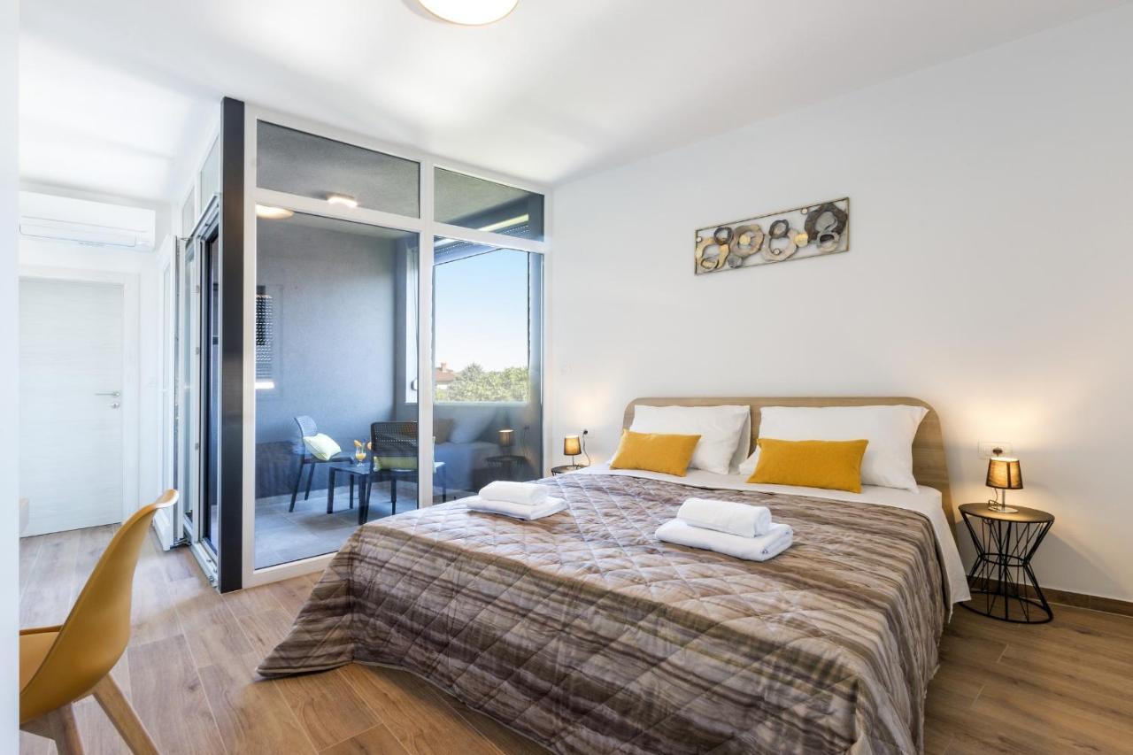 Modern 3-Bedroom Villa With A Private Pool Pula Luaran gambar