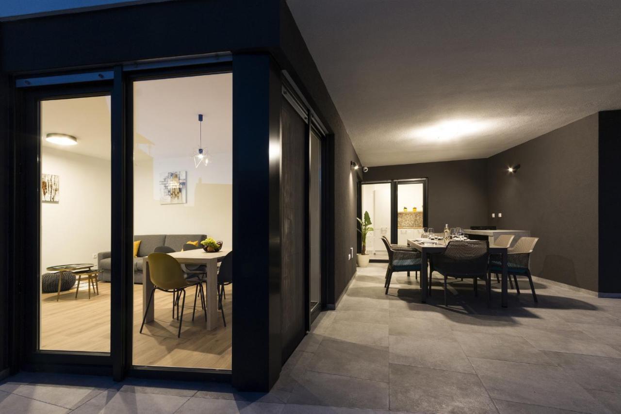 Modern 3-Bedroom Villa With A Private Pool Pula Luaran gambar